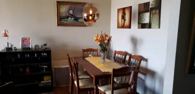 Juego de comedor de madera para 6 personas - miniatura 1