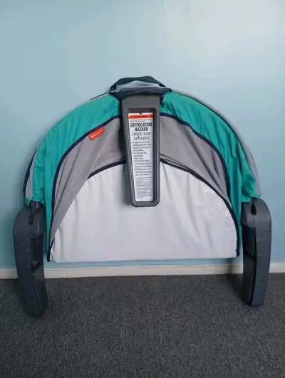 Cuna portátil Fisher-Price azul y verde - miniatura 2