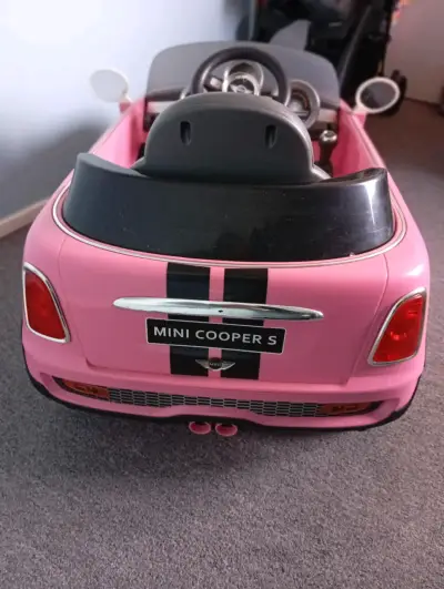 Auto eléctrico infantil Mini Cooper rosa - miniatura 5
