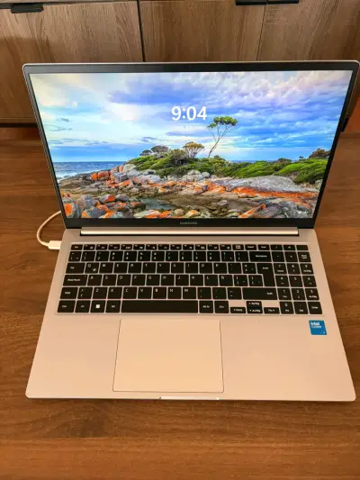 Notebook Samsung Galaxy Book 4 - miniatura 2