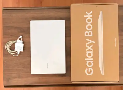 Notebook Samsung Galaxy Book 4 - miniatura 5
