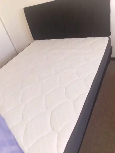 Cama matrimonial con colchón incluido - miniatura 3