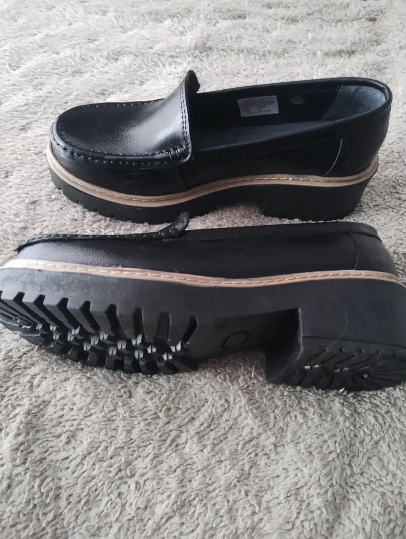 Zapatos mocasines de cuero negro para mujer - 3