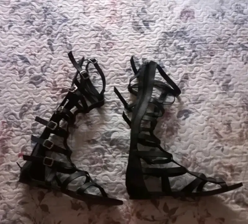 Sandalias gladiadoras negras Americanino - 6