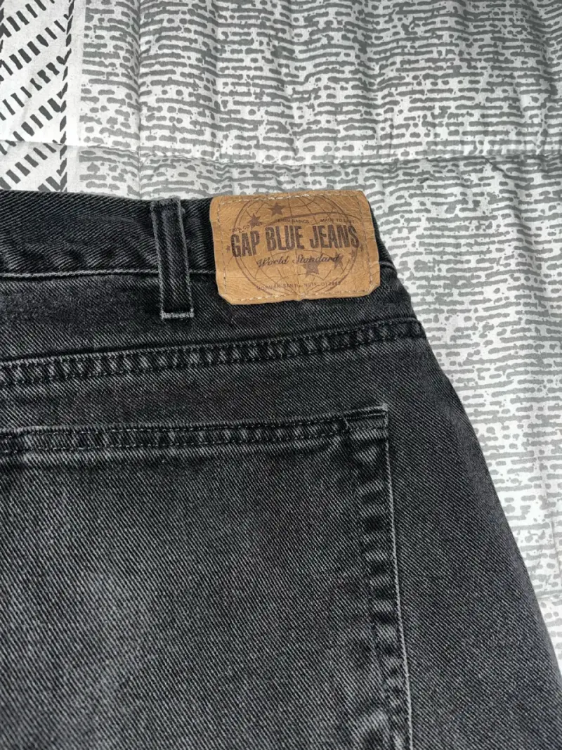 Jeans negros GAP de mezclilla para hombre - 3