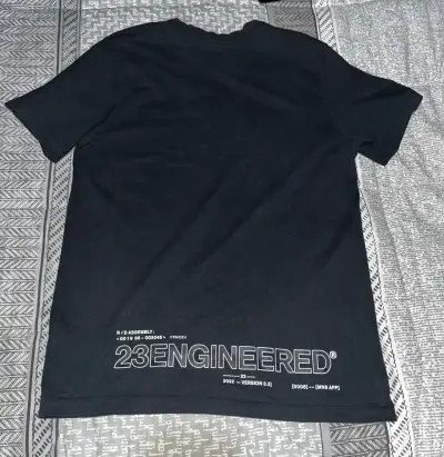 Polera negra Jordan talla L - miniatura 2