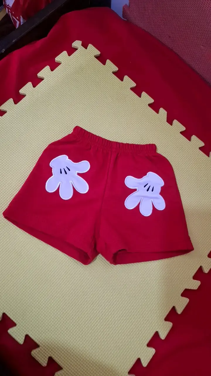 Conjunto infantil Mickey Mouse rojo y negro - 3