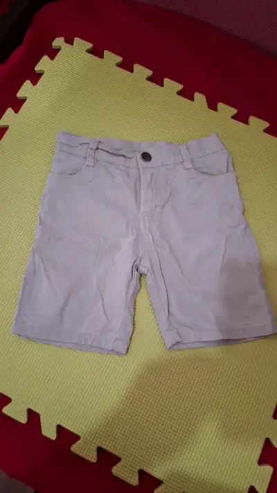 Conjunto infantil camisa y bermudas - miniatura 2