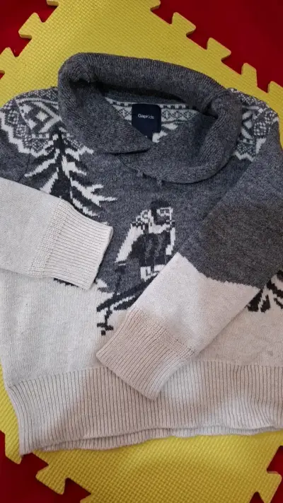 Suéter infantil GapKids gris - miniatura 2