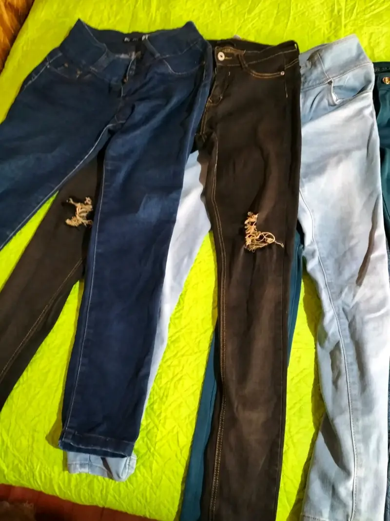 Lote de jeans para mujer en varios colores - 3