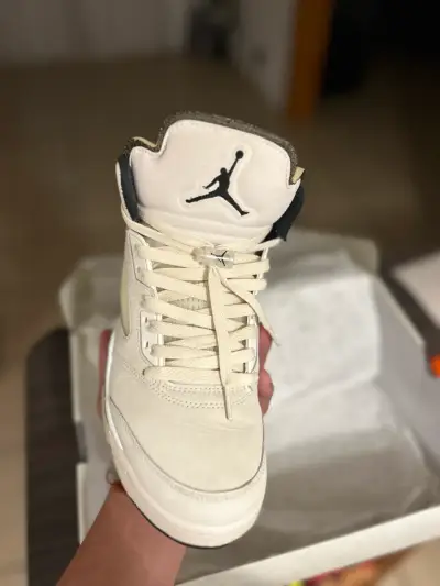 Air Jordan 5 Retro SE “Sail” original - miniatura 2
