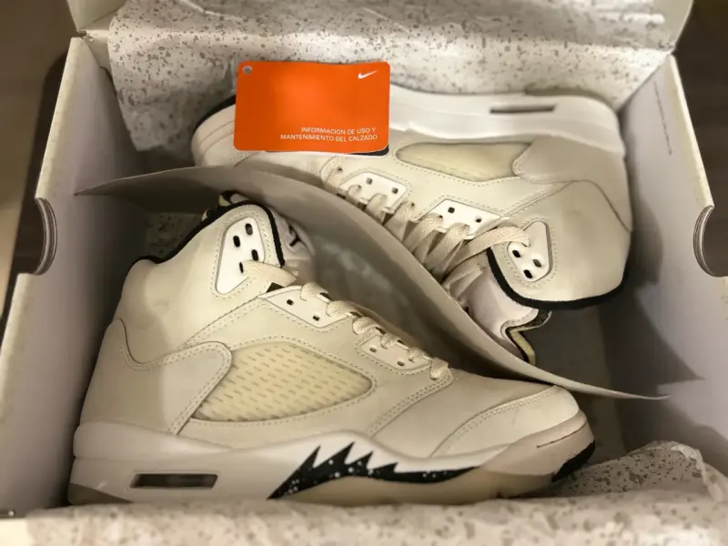 Air Jordan 5 Retro SE “Sail” original - 3