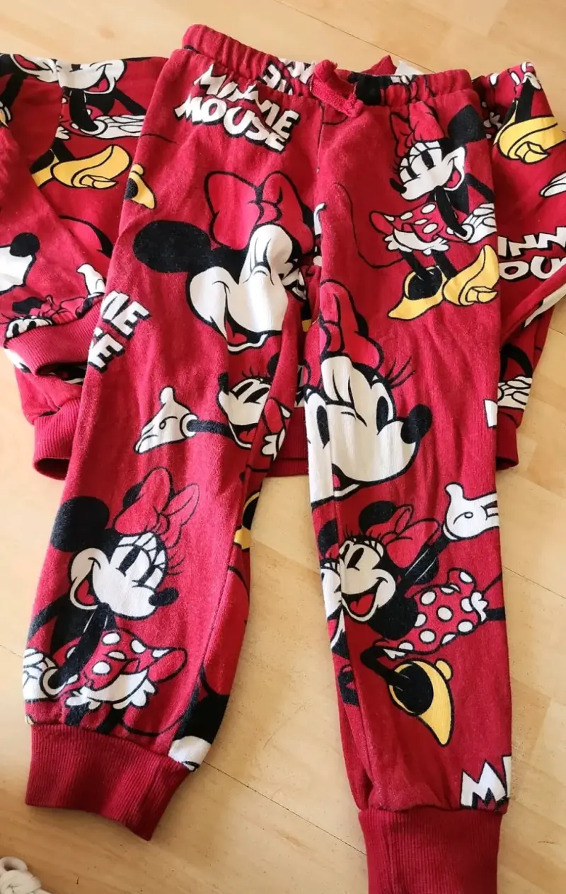 Conjunto infantil Minnie Mouse rojo - 2