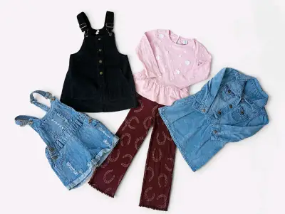 Conjunto de ropa infantil variada - miniatura 1