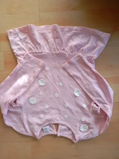 Conjunto de ropa infantil variada - miniatura 4