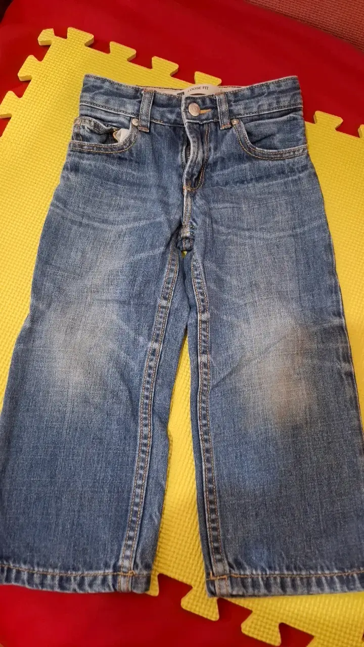 Jeans de niño azul desgastado - 1