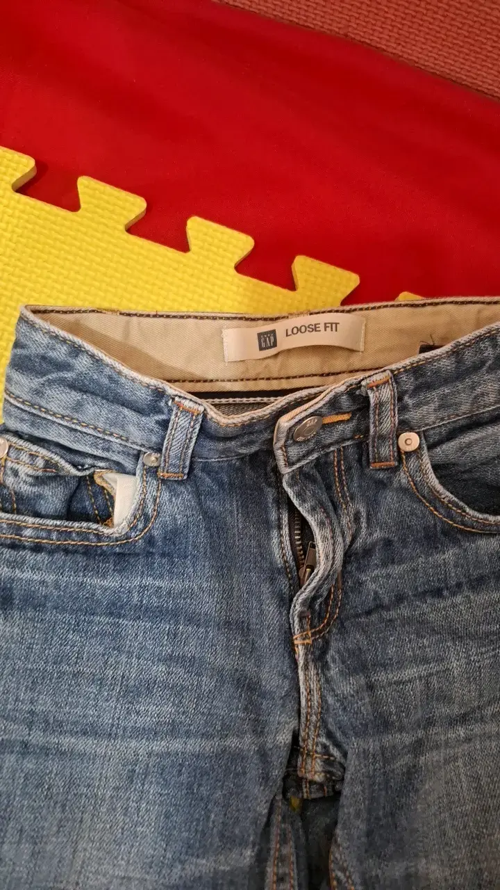 Jeans de niño azul desgastado - 2