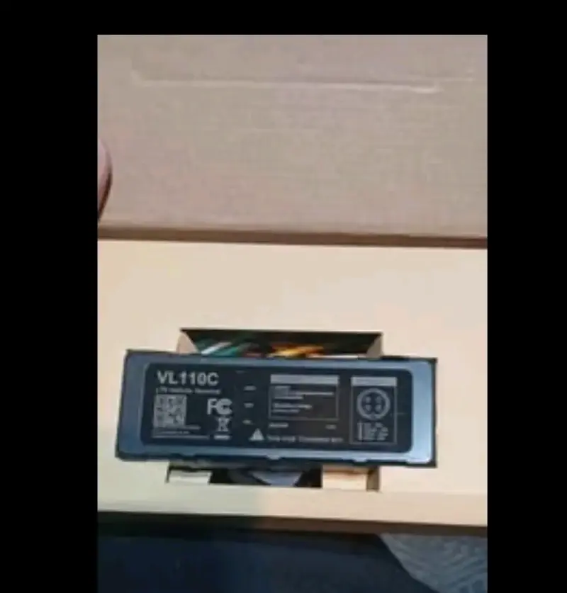 terminal de rastreo vehicular JimiIoT VL110C LTE. - 1