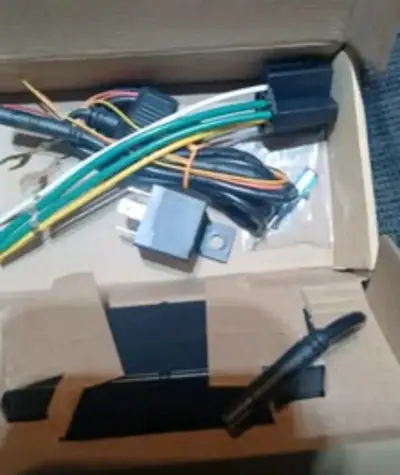 terminal de rastreo vehicular JimiIoT VL110C LTE. - miniatura 3
