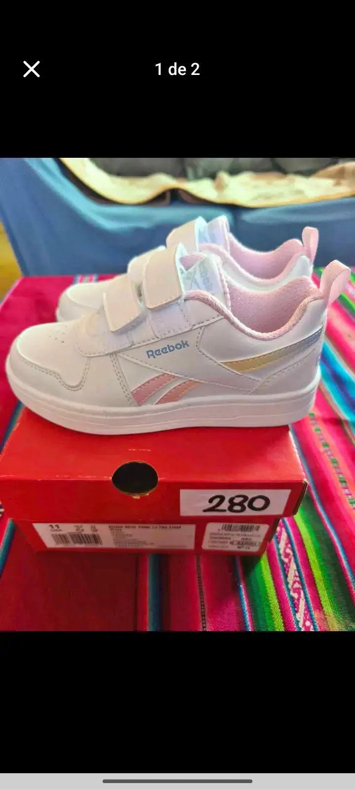 Zapatillas Adidas Superstar blancas y rojas - 2