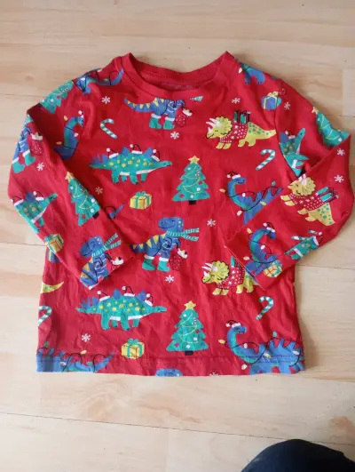 Lote de ropa infantil con polerones y pantalones - miniatura 4