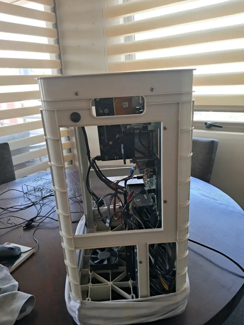 Pc Escritorio i7 / 16GB Ram / 4GB GPU / 1TB - 2