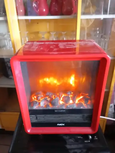 Estufa eléctrica NEX roja con efecto llama - miniatura 1
