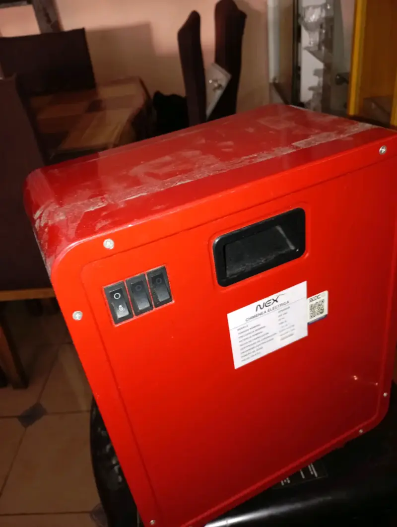 Estufa eléctrica NEX roja con efecto llama - 5
