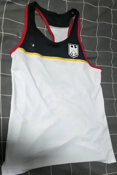 Polera deportiva Alemania sin mangas - miniatura 1