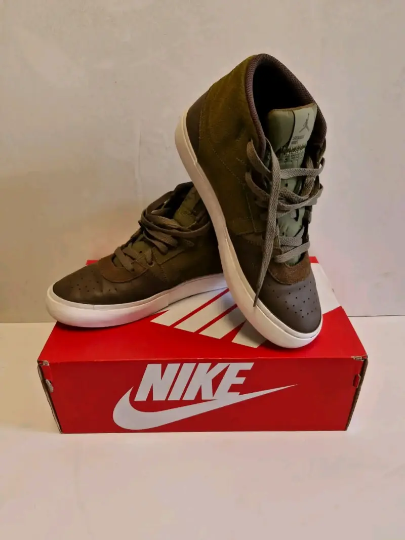 Zapatillas Nike Jordan 39.5 - 1