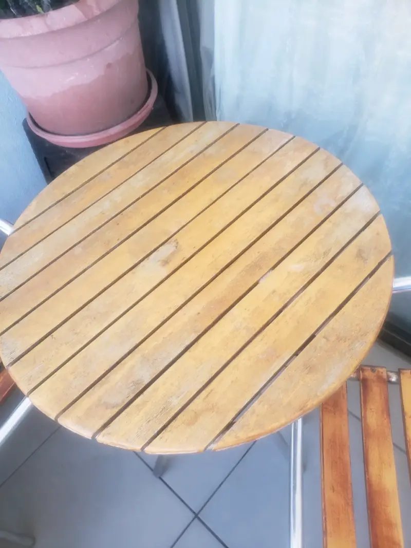 Juego de terraza con mesa y sillas de madera + coj - 2