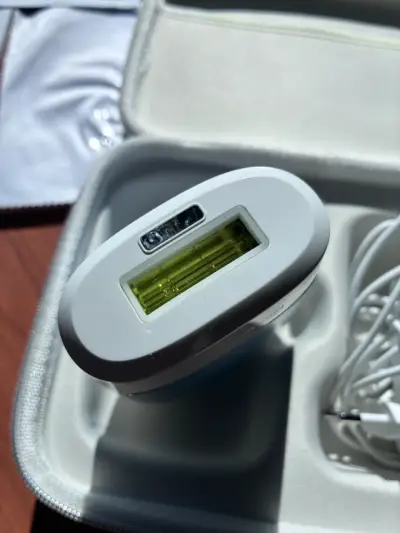 Depiladora IPL Remington iLight Essential - miniatura 3