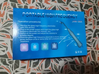 Dispositivo portátil de alta frecuencia facial - miniatura 1