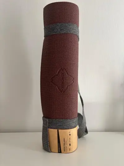 Mat de yoga Kimjaly confort 8mm NUEVO - miniatura 3