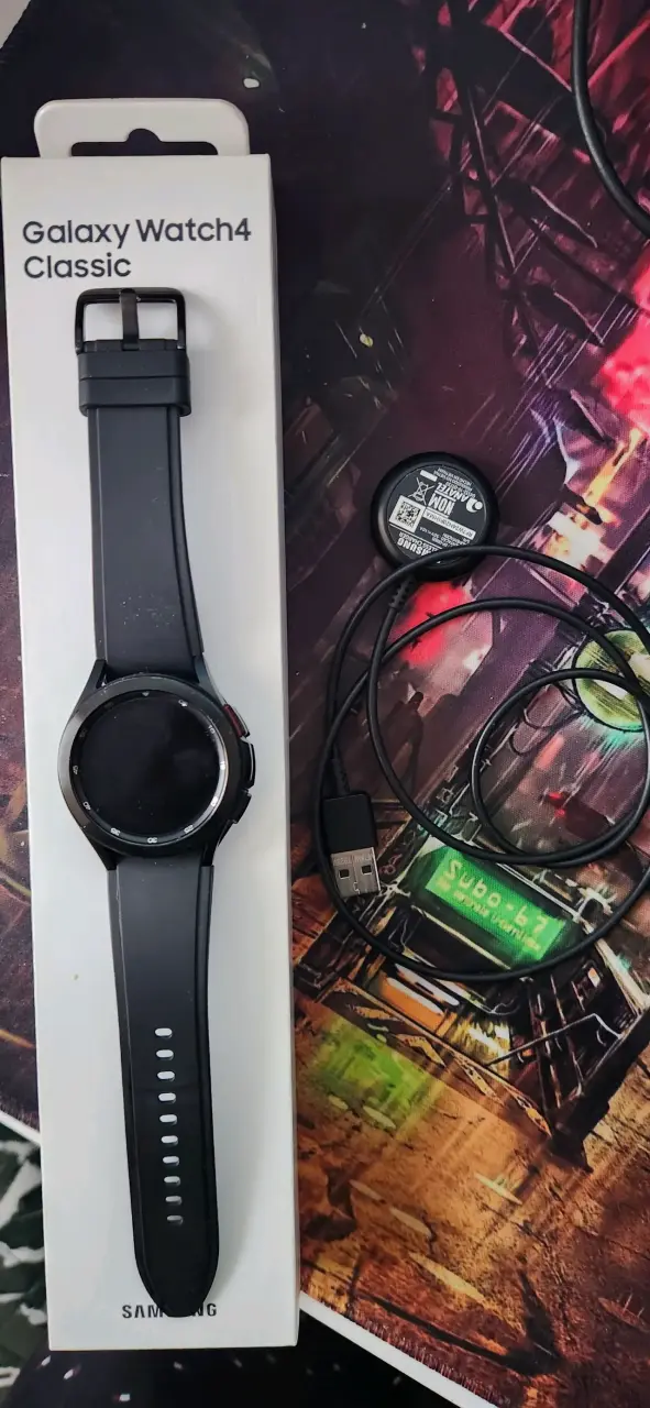 Samsung Galaxy Watch4 en buen estado - 2