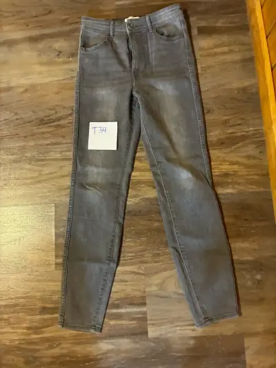 Jeans gris para mujer talla 34 marca HyM - miniatura 1