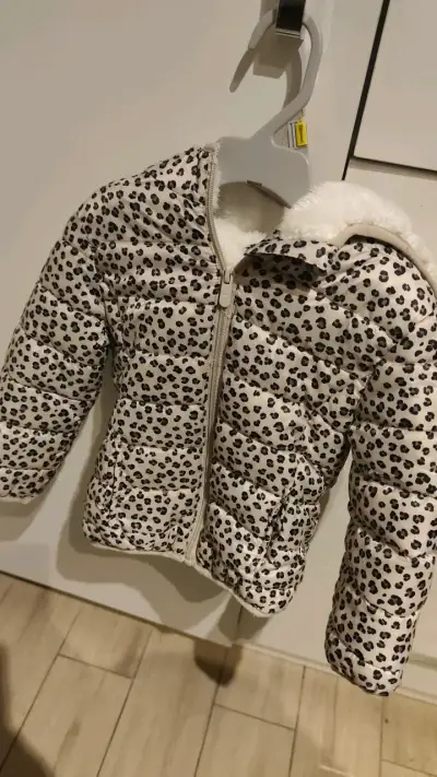 Chaqueta infantil acolchada con estampado animal - miniatura 1