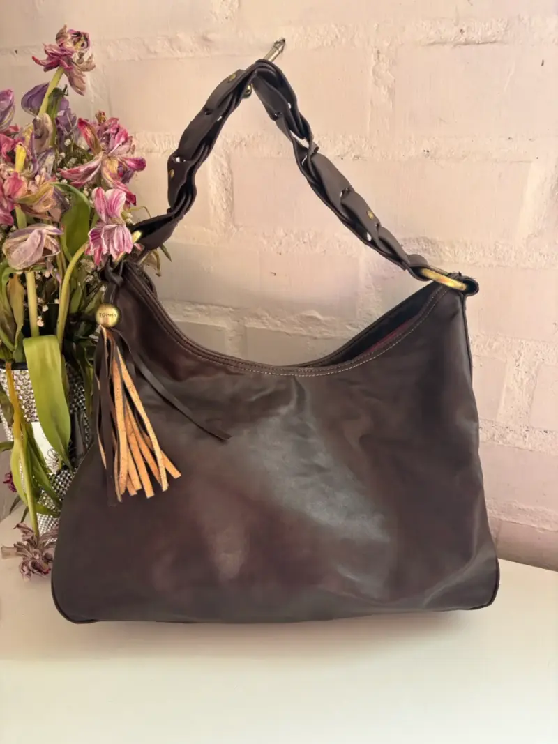 Bolso marrón con asa trenzada - 1
