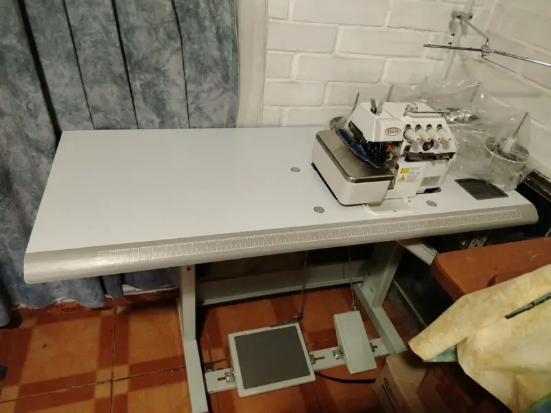 Máquina overlock Bsq-757D. Industrial con mes - 5