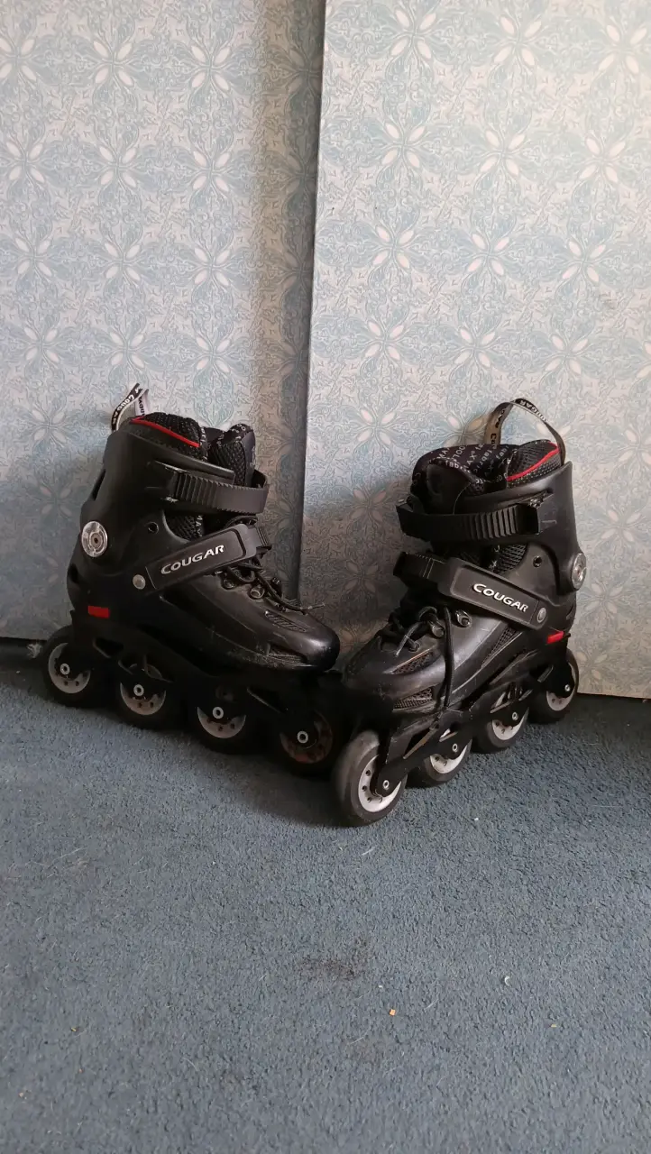 Patines en línea Cougar negros ajustables - 1