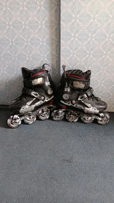 Patines en línea Cougar negros ajustables - miniatura 2
