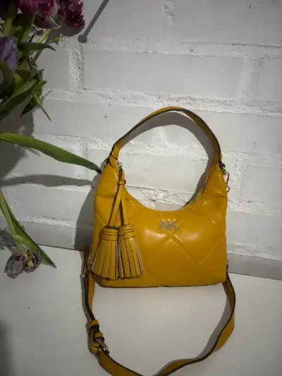 Bolso amarillo AK con flecos - miniatura 4