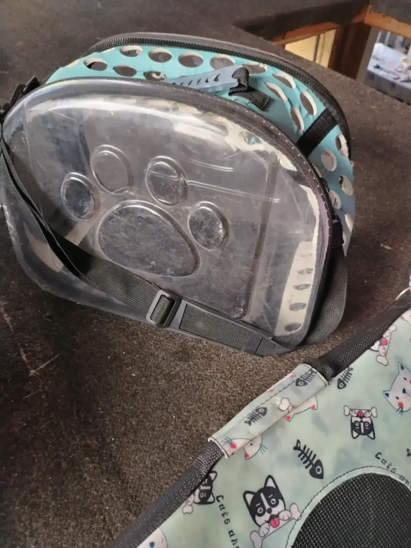Mochila transportadora para mascotas con ventana - 1