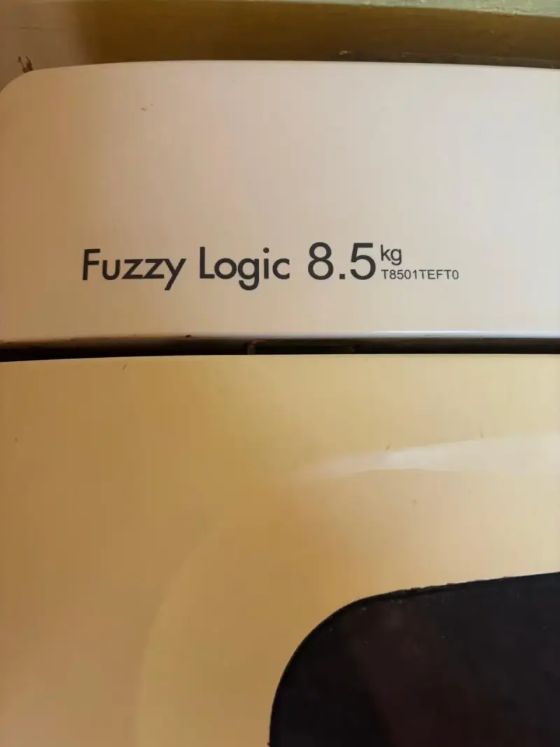 Lavadora LG Fuzzy Logic 8.5 kg - 2