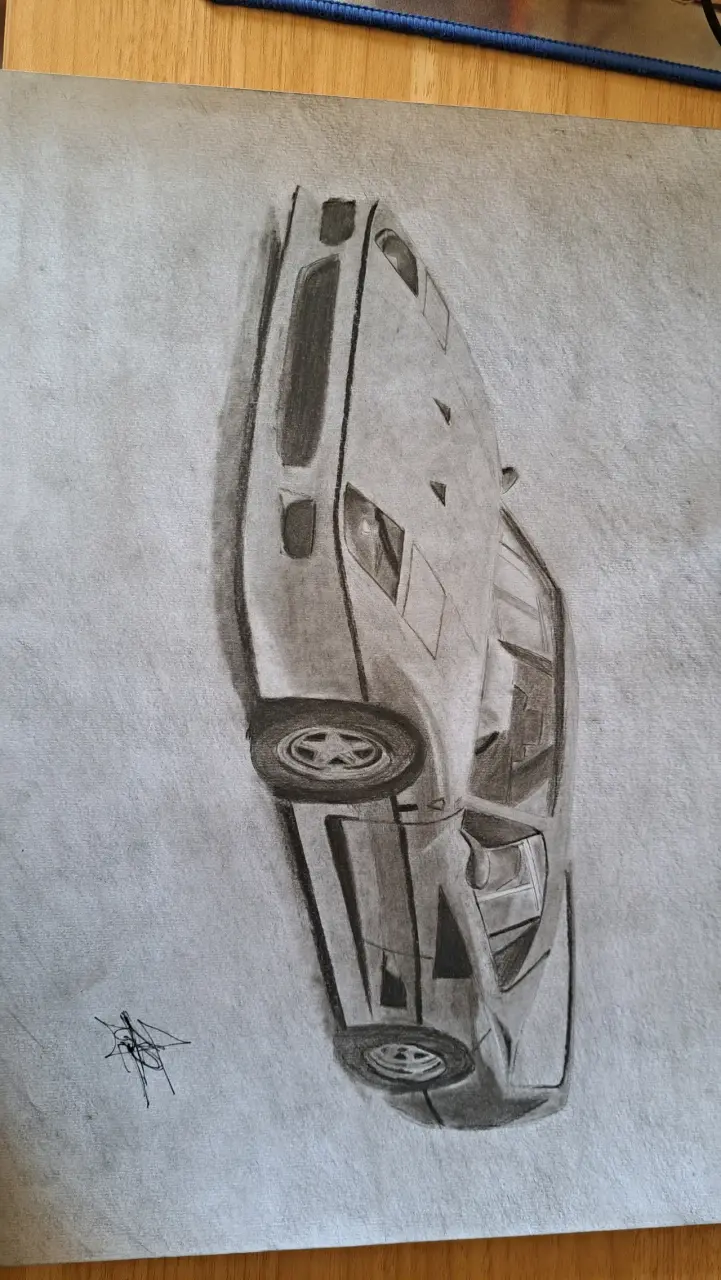 Dibujo a lápiz de auto deportivo clásico