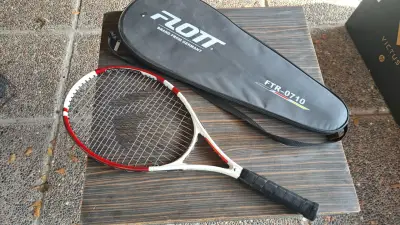 Raqueta de tenis Flott con funda - miniatura 1