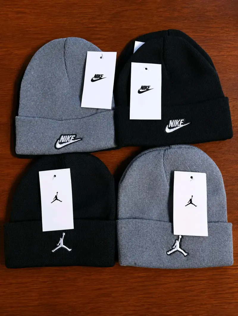 Gorros Nike y jordan negro y gris