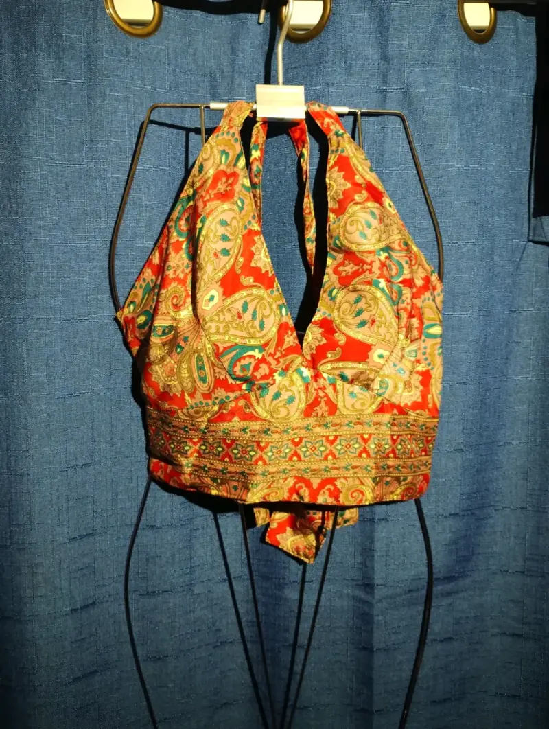 Top halter estampado bohemio multicolor
