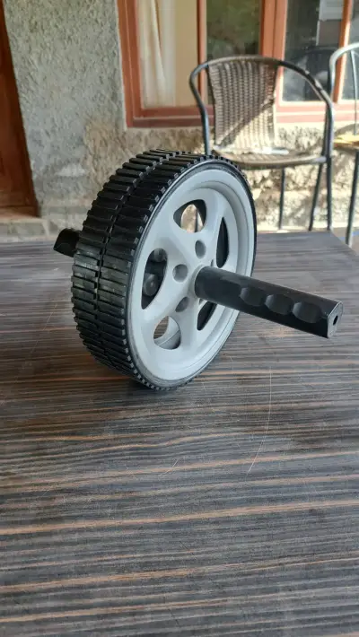 Rueda de ejercicio abdominal doble - miniatura 2