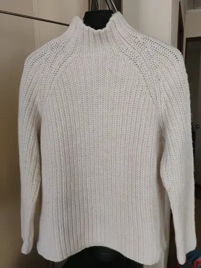 Suéter de punto blanco para mujer - miniatura 1